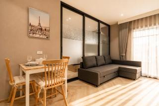 Legendary Breeze 1BR Apartment Bangtao - 8