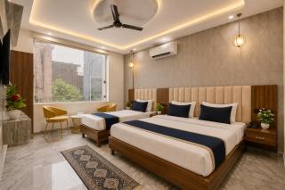 Hotel Royal Grand Near Chandigarh Railway Station - 1