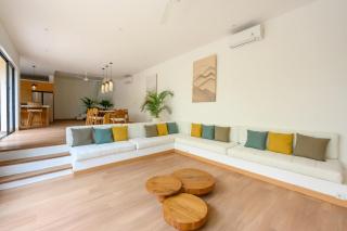 Sanur Pool Villa Garden & Family - 4