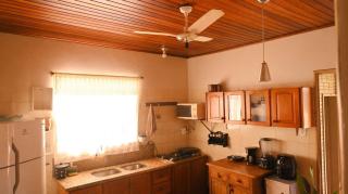Casa com 3 quartos Wi fi e Quintal no Centro - 2