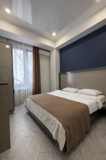 Fama 12 Hotel - Yerevan - 5