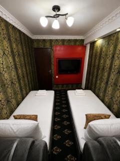 Status House - 1