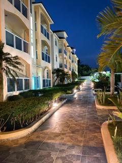 Ria Aparta Hotel - 1