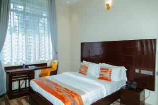Aniny Hotel - 0