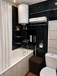 Status House - 7