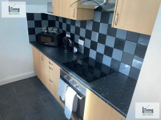 Caris - 2 Bedroom 4 Beds Ideal for Contractors - 4