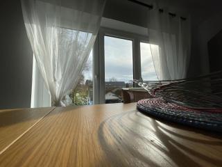 Large Family & Group Home, Calm Nature, Highway Access, Fast Wi-Fi & Free Parking - 3