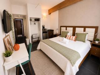 Fabulous apartment hotel in heart of Montreal downtown - 8