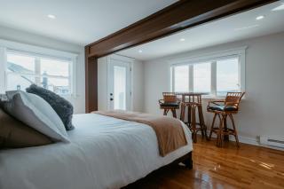 Signal Hill Lookout | 2 Bed 2 Bath | Harbour View - 4