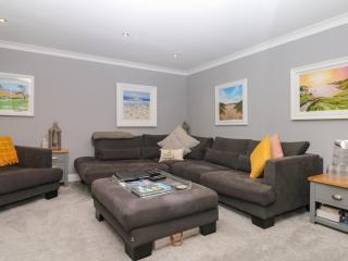 12 Courtyard Cottage at Sheplegh Court - 4