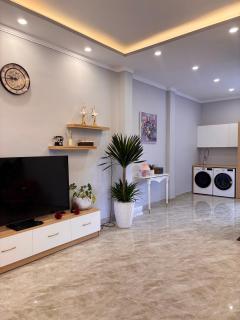 Four B House - 5