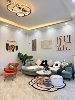 Four B House - 1