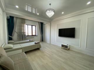 Spacious two-room apartment with a panorama in Panorama - 8