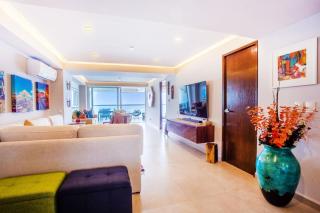 Luxury 2BR Beachfront Escape Stunning Views from Private Balconies - 7