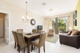 Spacious 2BR 2BA with Balcony 5 Mins to Convention Center & Epic Universe - 7