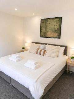 Cosy 2 BDR near Glasgow - Sleeps 6 - Free Parking - 5
