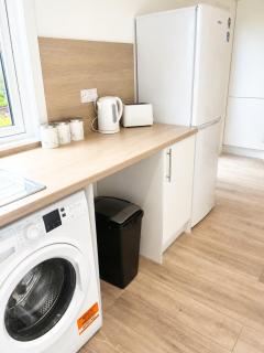 Cosy 2 BDR near Glasgow - Sleeps 6 - Free Parking - 3