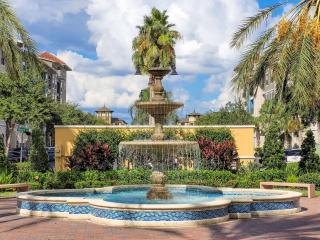 4Br 2Bath Condo Balcony 5min Conv Center 2020ft - 0