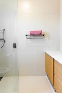 N4 Tranquil Haven Spacious Private Ensuite - 7