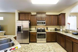 Spacious 5BR Family Home Near Disney - 3