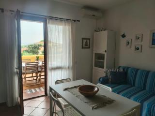 Accogliente trilocale con terrazzo vista mare, Residence Mirice - Vignola Mare - 1