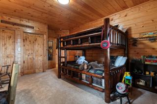 Drink Up The View - Morganton, GA - Take in Sweeping Mountain Views, Soak in the Hot Tub, Unwind in the Jetted Tub, and Rack Up - 5