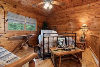 Drink Up The View - Morganton, GA - Take in Sweeping Mountain Views, Soak in the Hot Tub, Unwind in the Jetted Tub, and Rack Up - 4