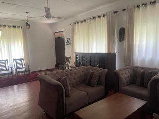 Green Sapphire Vacation Home Anuradhapura - 7