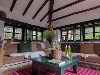 Samaywasi House, Sacred Valley, Urubamba, Cusco - 1