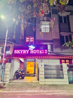 Skyry Hotels Adyar - 0