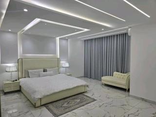 Luxury Modern Residence - 1