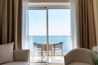 Dinglis Beach Hotel Apartments - 2