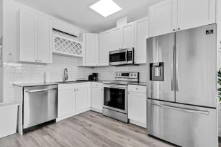 Stylish Lux Apt 5 min walking to Design District apt 7 - 5