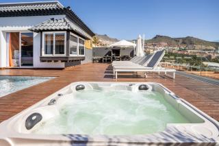 Villa Diana- Jacuzzi, Heated Pool & BBQ - 6