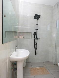 Angeric homes - 1