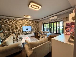 Luxury Holiday Home - 0