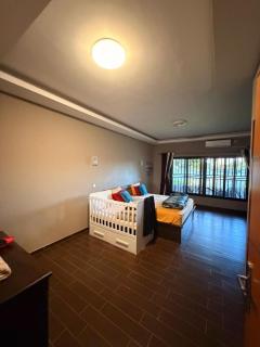 Luxury Holiday Home - 9