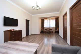 Abovyan & Sayat-Nova Central Apartment in the Heart of Yerevan - 8