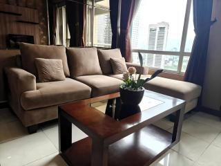 Strategic 3BR Sudirman Park Apt Wi-Fi, Pool,Gym - 8