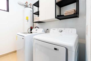 Modern 2BR Apartment 5 Mins from SMA Center - 3
