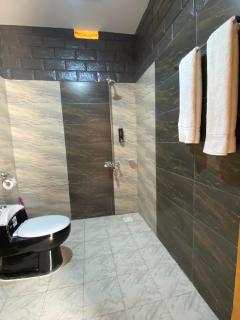 Hotel Crossroads Kalam - 1