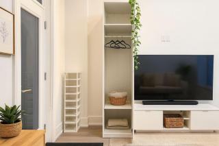 1BR Executive Suite at Yonge and Sheppard, 10 out of 10 Walkscore with Free Parking - 7
