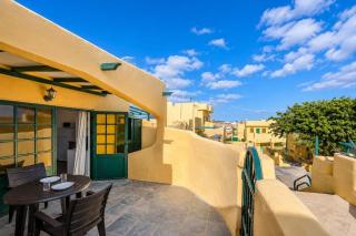 GuestReady - Cosy Bungalow with Pool and Terrace - 6