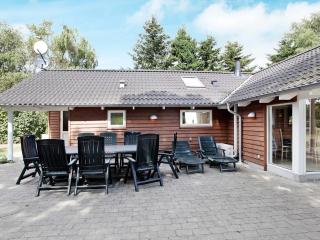 4 star holiday home in Rødby - Kramnitse - 4