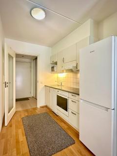 Modern Apartment in Oslo with Balcony & Parking - 5