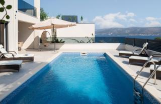 Villa Palm Bay 2, heated pool - 10 m from the sea - 0