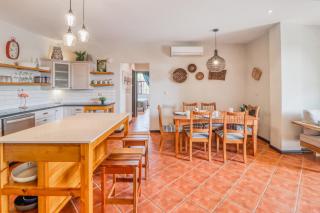 Walk to Ocean! Flamingo Beach Condo w/ Pool Access - 1