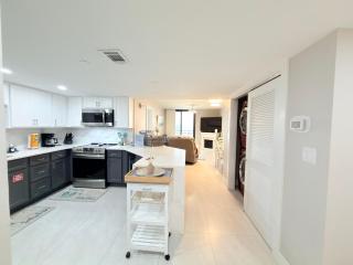 Nautilus Unit 2709 - 8