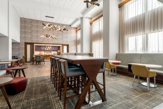 Hampton Inn & Suites Pekin (Peoria Area), Il - 8
