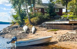 Awesome Home In Kinnarumma With Lake View - 0